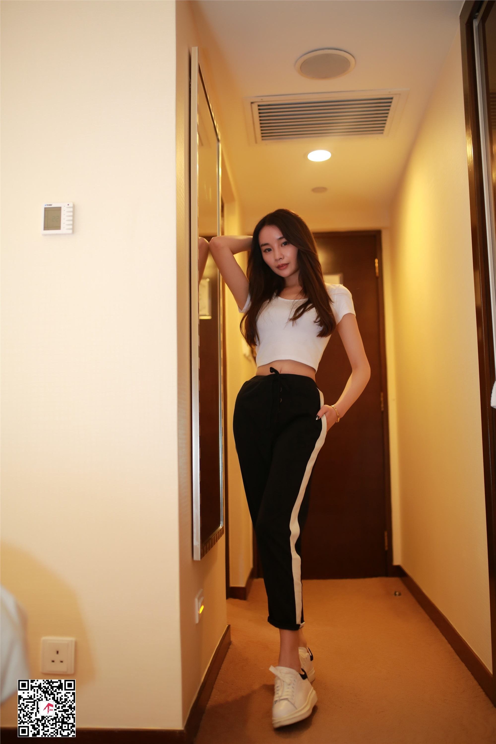 GIRLISS丽丝映像 - 敏敏《私生活》